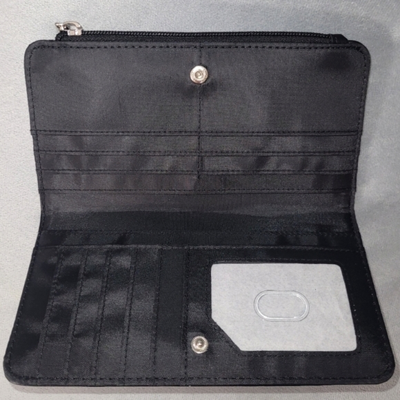 Nightmare Before Christmas Snap Wallet - Picture 8 of 15